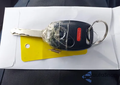 2010 Honda Civic Lx z USA, uszkodzony, nr VIN 2HGFA1F53AH574364